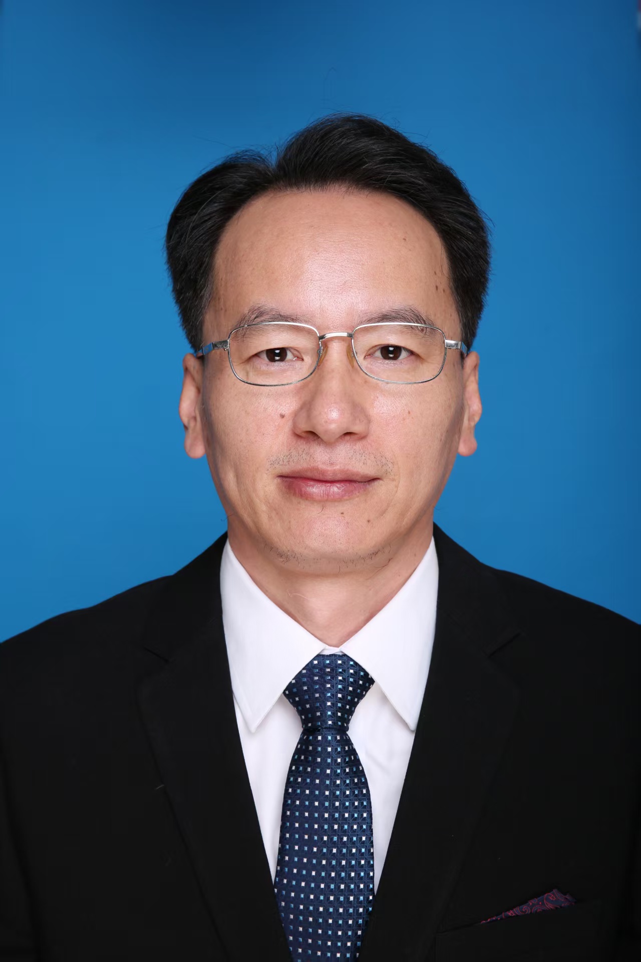 张宏